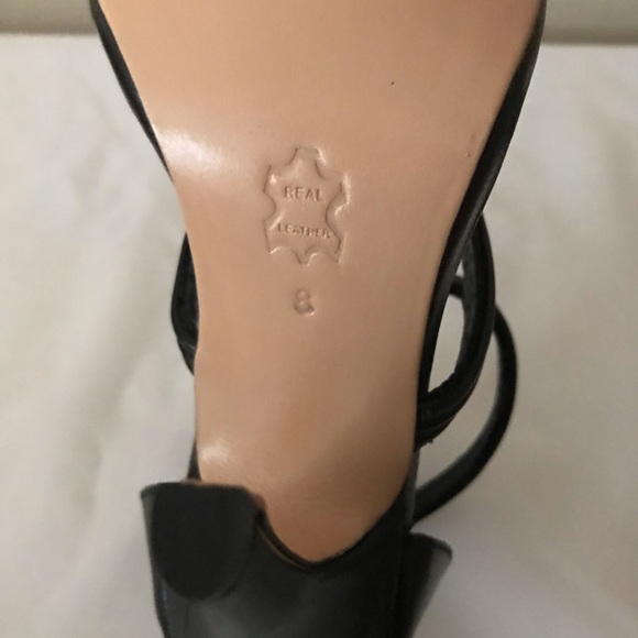 Christian Milano Heels 8 Black Leather Strappy - Picture 4 of 4